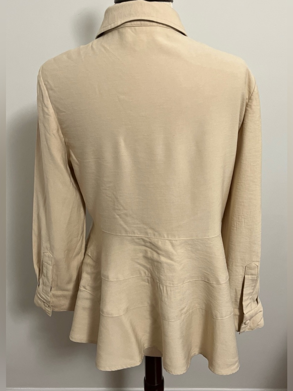 Tuckernuck Pomander Place Tan Ashlen Blouse - Picture 5 of 8